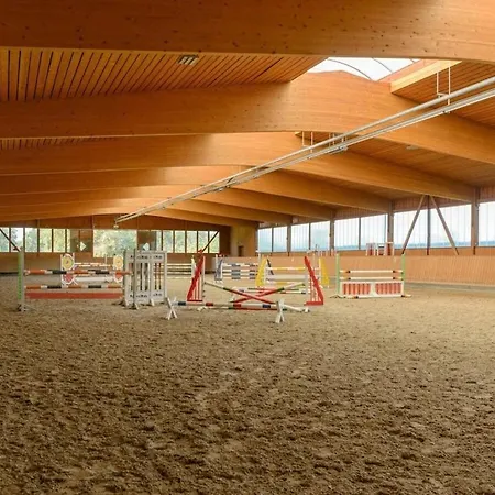 Feriehus On A Horse Farm Eschede